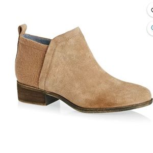 TOMS Deia Zip Booties